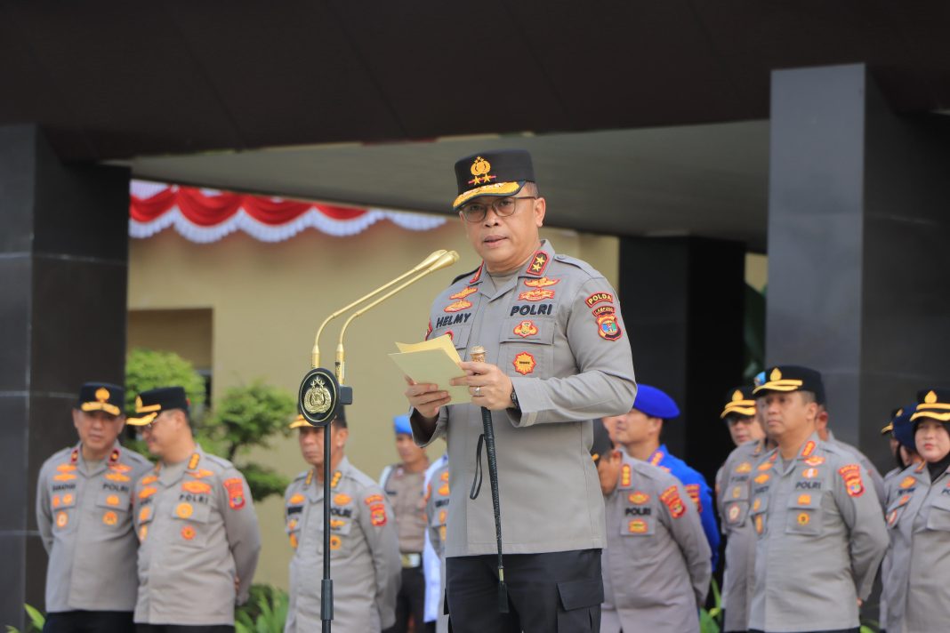 Helmy Santika