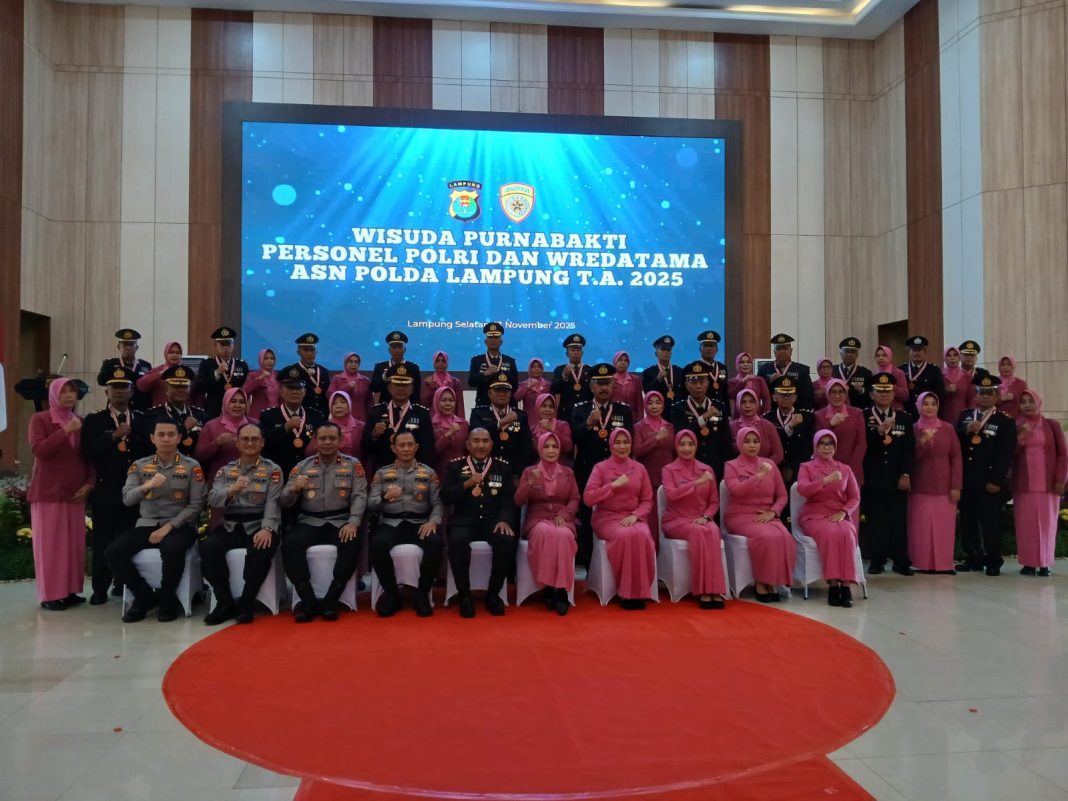 Pelepasan 101 Personel Purnabakti Diwarnai Suasa Haru