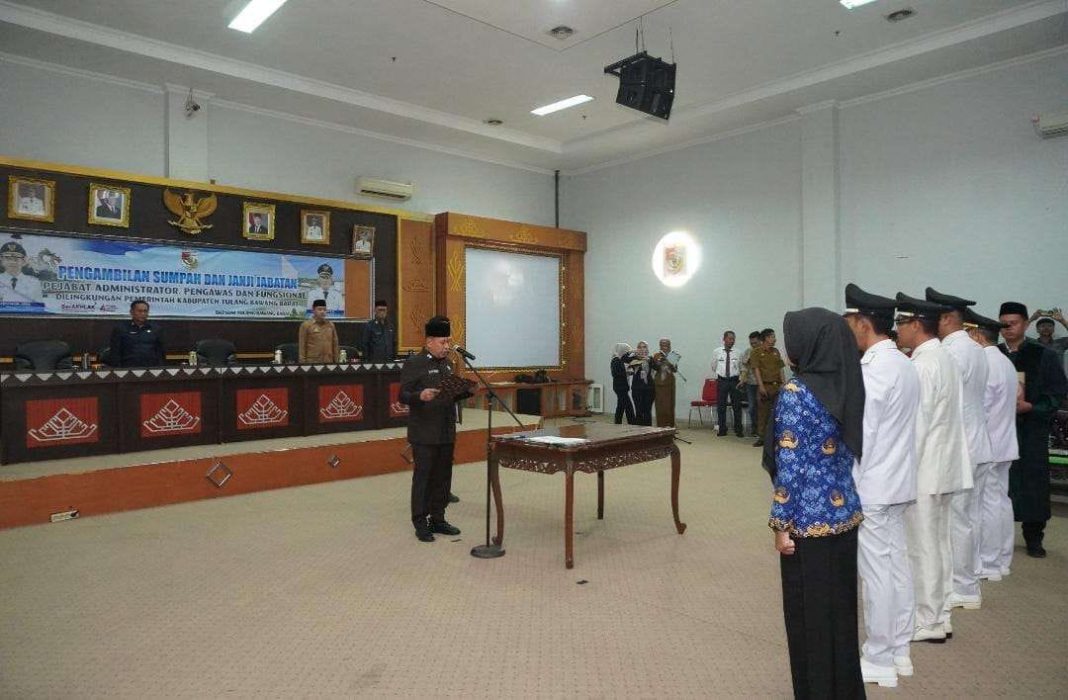 Pemkab Tubaba Lantik Pejabat Administrator, Pengawas, dan Fungsional