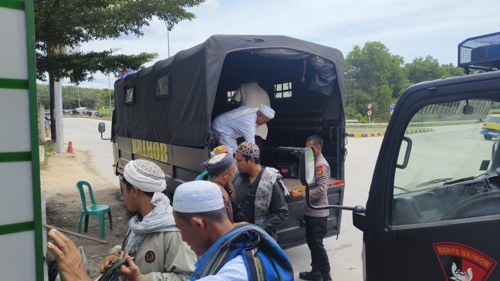 Brimob Polda Lampung Siapkan Transportasi dan Dapur Lapangan untuk Dukungan Kegiatan Tabligh Akbar ‘Indonesia Berdoa’”