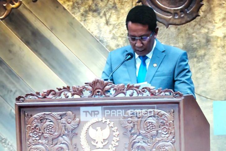Menteri Hukum RI, Supratman Andi Atgas mewakili presiden menyampaikan pengesahan RKUHAP ini penting guna memperkuat hukum nasional. Poto : Tangkapan layar TVParlemen