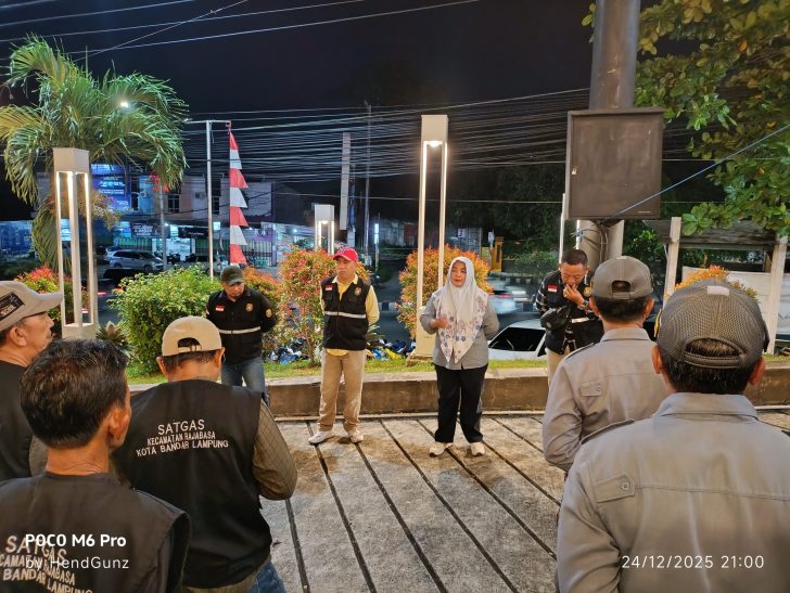 Lurah Rajabasa Nunyai Bersama Seluruh Kaling, RT dan Linmas Lakukan PAM Malam Natal, Pastikan Perayaan Nataru 2025-2026 di Wilayahnya Kondusif