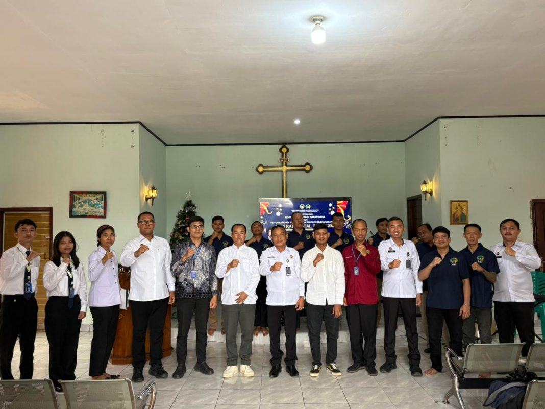 Sembilan Warga Binaan Lapas Narkotika Bandar Lampung Terima Remisi Khusus Natal 2025