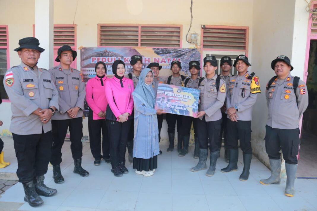 Bedah Sekolah, Kepsek: bersyukur Kepedulian Taruna Akpol