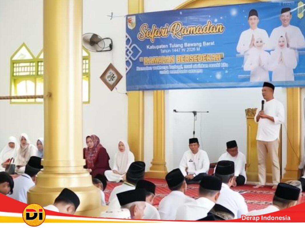 Safari Ramadan di Gedung Ratu, Wabup Nadirsyah Ajak Warga Perkuat Sedekah dan Kepedulian Lingkungan