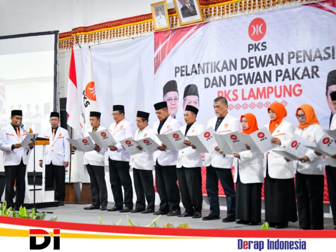 PKS Lampung Lantik Dewan Penasihat dan Dewan Pakar Wilayah.