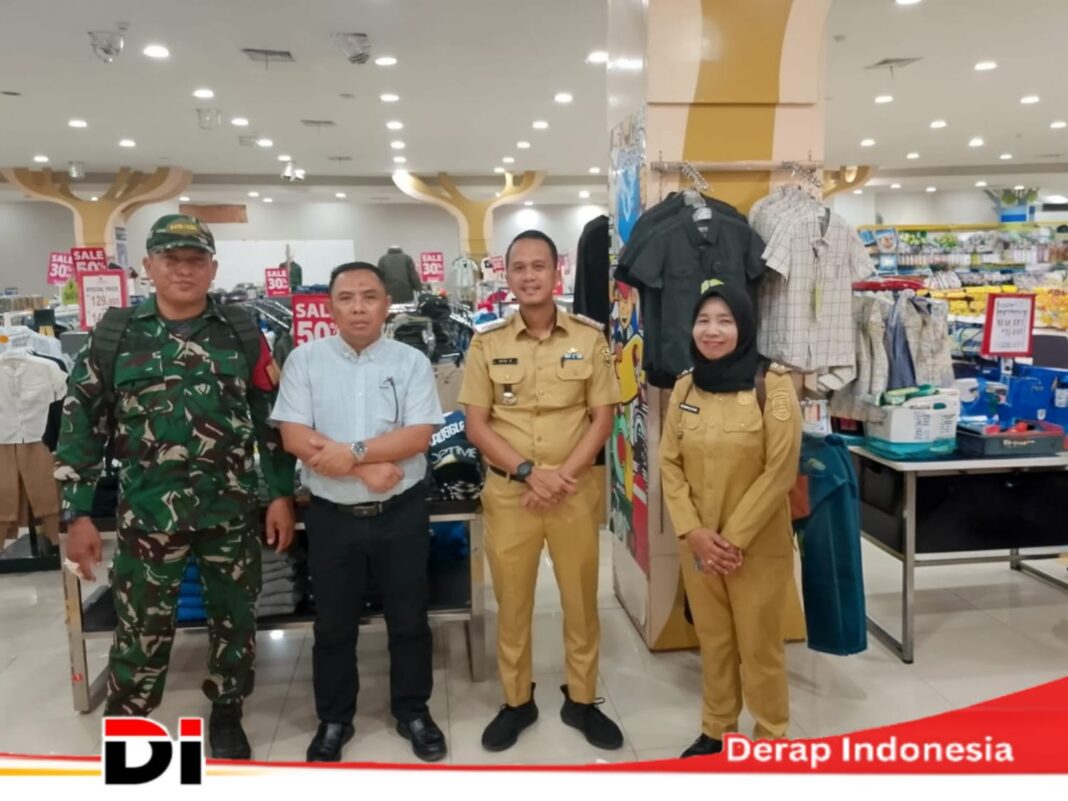 Serda Ngadirin, Babinsa Kelurahan Sawah Lama Aktif Sukseskan Donor Darah Ulang Tahun ke-42 Chandra Mall Tanjung Karang
