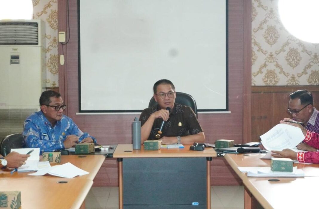 Bupati Tulang Bawang Barat, Novriwan Jaya, Pimpin Rapat Persiapan Tubaba Berkurban