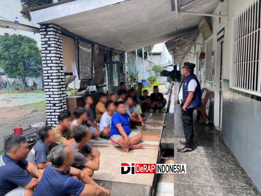 Deteksi Dini Gangguan Kamtib, Kalapas Narkotika Bandar Lampung Turun Langsung Razia Blok Hunian