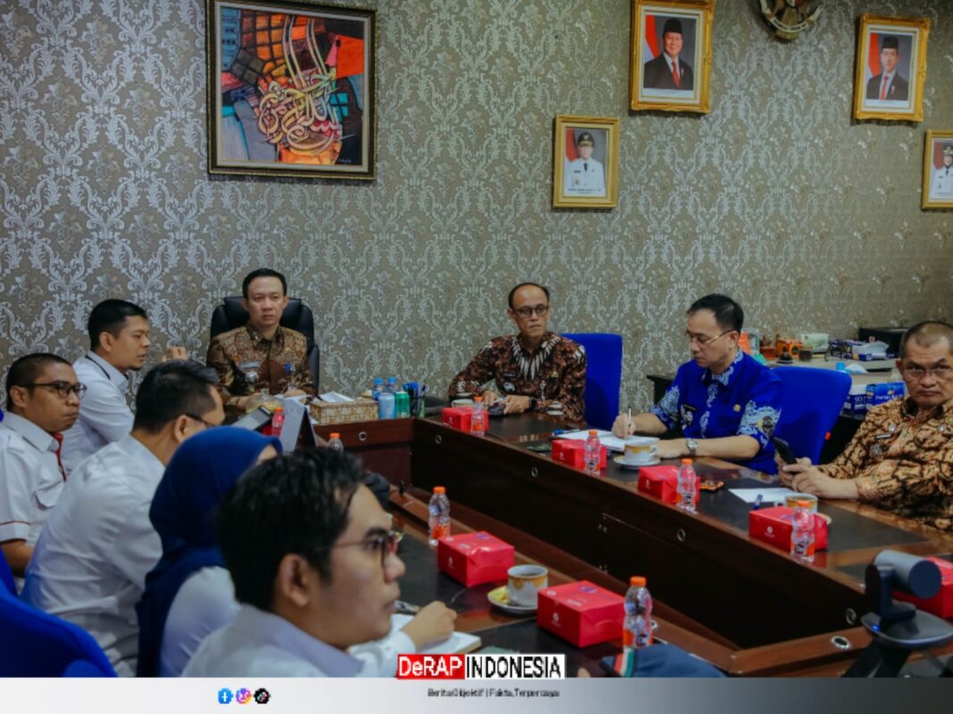 Perkuat Koordinasi Penanggulangan Kemiskinan, Sekdaprov Marindo Pimpin Rapat Percepatan Penanggulangan Kemiskinan Bersama Tim PKH se-Provinsi Lampung