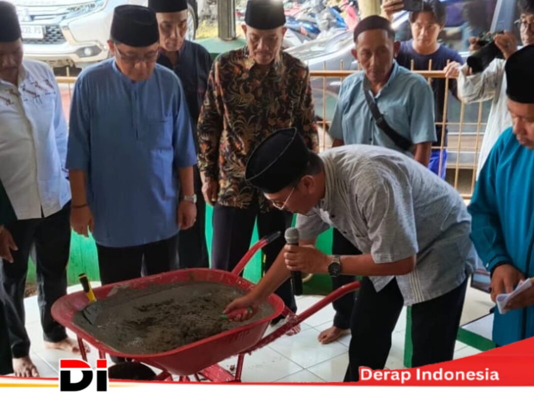 Walikota Bandar Lampung Lakukan Peletakan Batu Pertama Dimulainya Renovasi Masjid Al-Mu’awanah di Nunyai Dalam