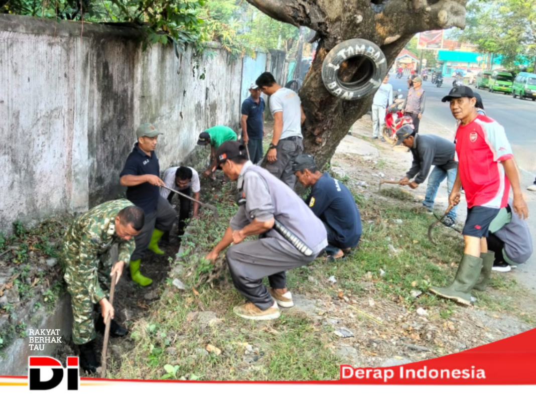 Babinsa Garuntang Pelda Sulindra Pimpin Langsung Program Jumat Asri Kodim 0410/KBL, Wujud Nyata Kemanunggalan TNI-Rakyat di Bandar Lampung