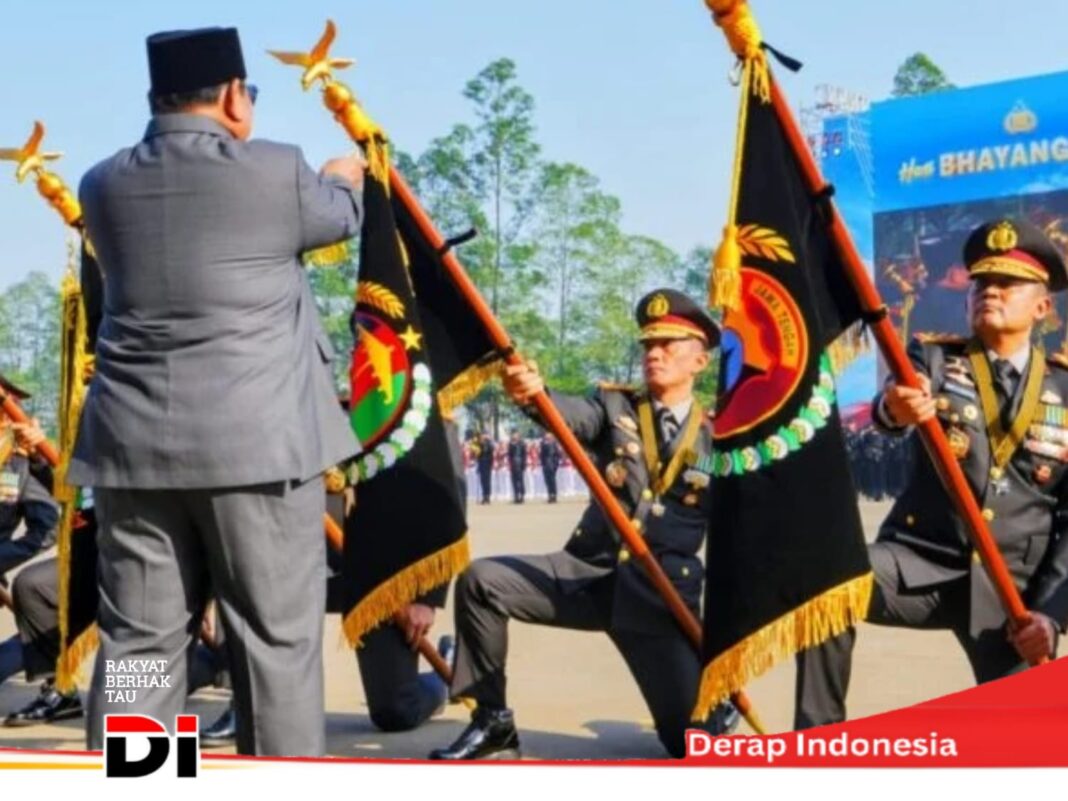 Kapolda Lampung Irjen Pol Helfi Assegaf Terima Penghargaan Nugraha Sakanti pada HUT Bhayangkara ke-80