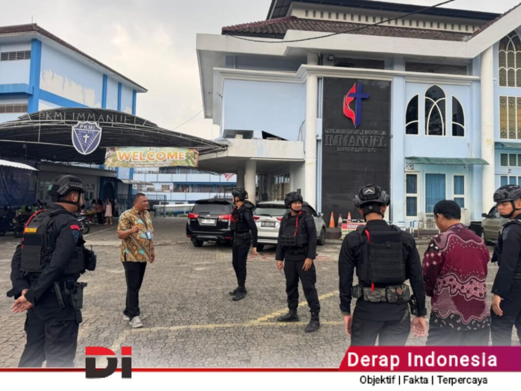 Komposit Detasemen Gegana Satbrimob Polda Lampung Gelar Patroli Dialogis Jaga Kondusivitas Kota Bandar Lampung