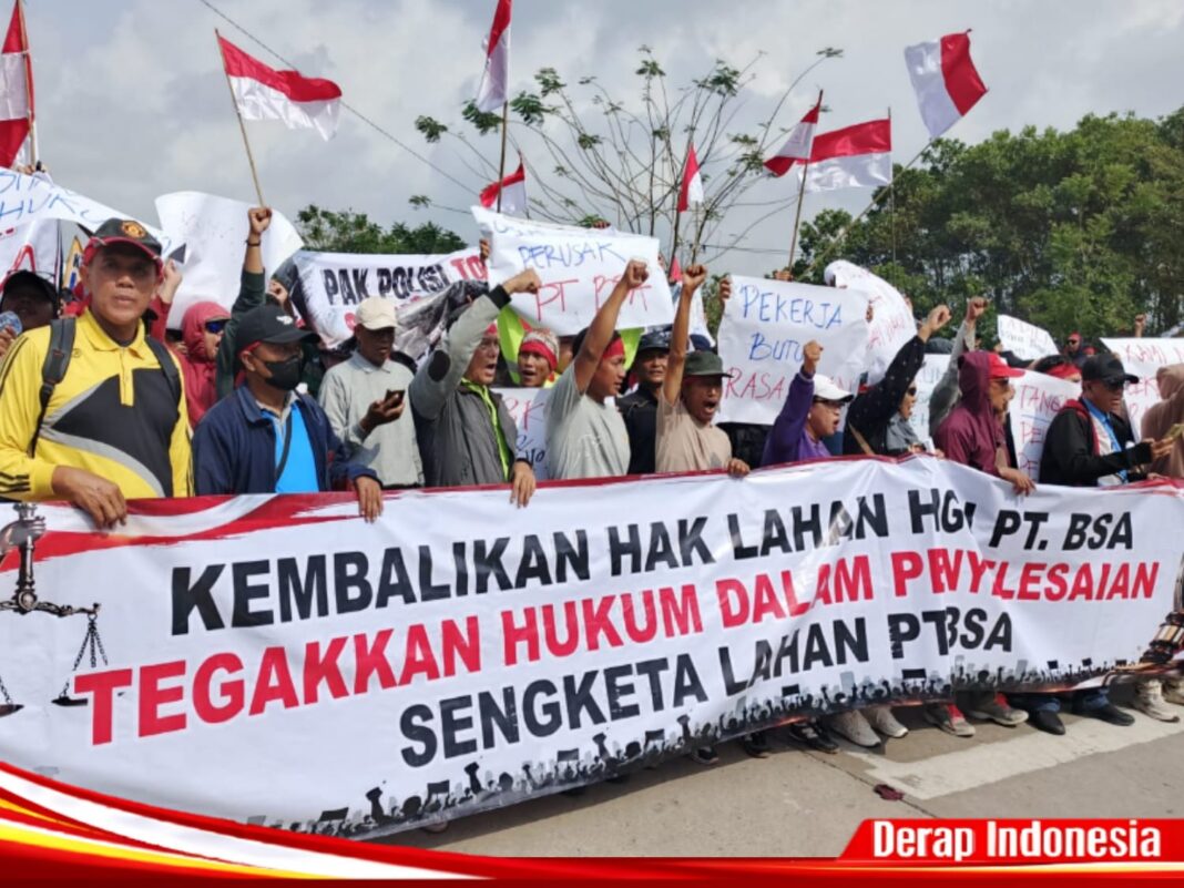 Buruh Harian PT BSA Trauma Aksi Massa Bawa Bambu Runcing Dan Sajam, Datangi Polda Lampung Minta Keadilan