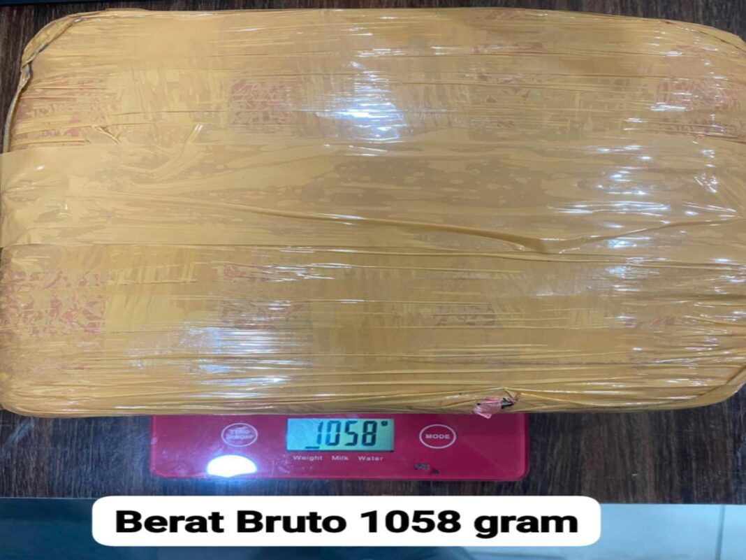 Polda Lampung Ungkap Peredaran Ganja 1 Kilogram, Tiga Pria Diamankan