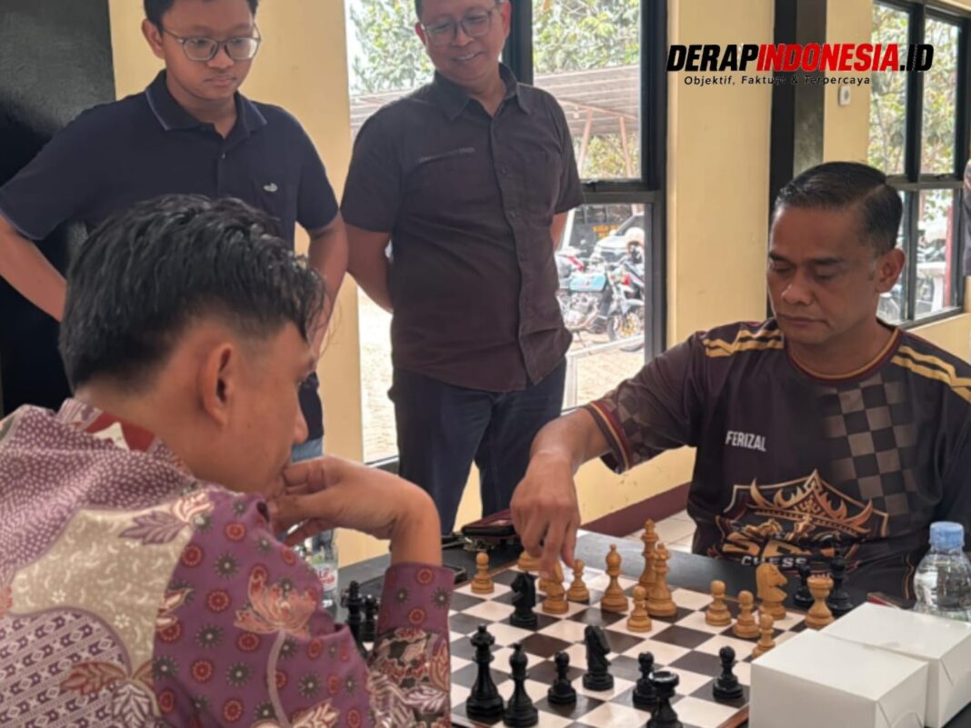 SPN Polda Lampung dan UKM Catur Unila Perkuat Silahturahmi Lewat Pertandingan Persahabatan